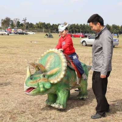 福龙阳澄湖半岛度假区恐龙活动